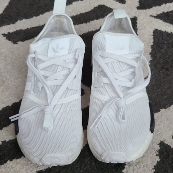 Men's Adidas NMD R1 - Picture 2 of 5
